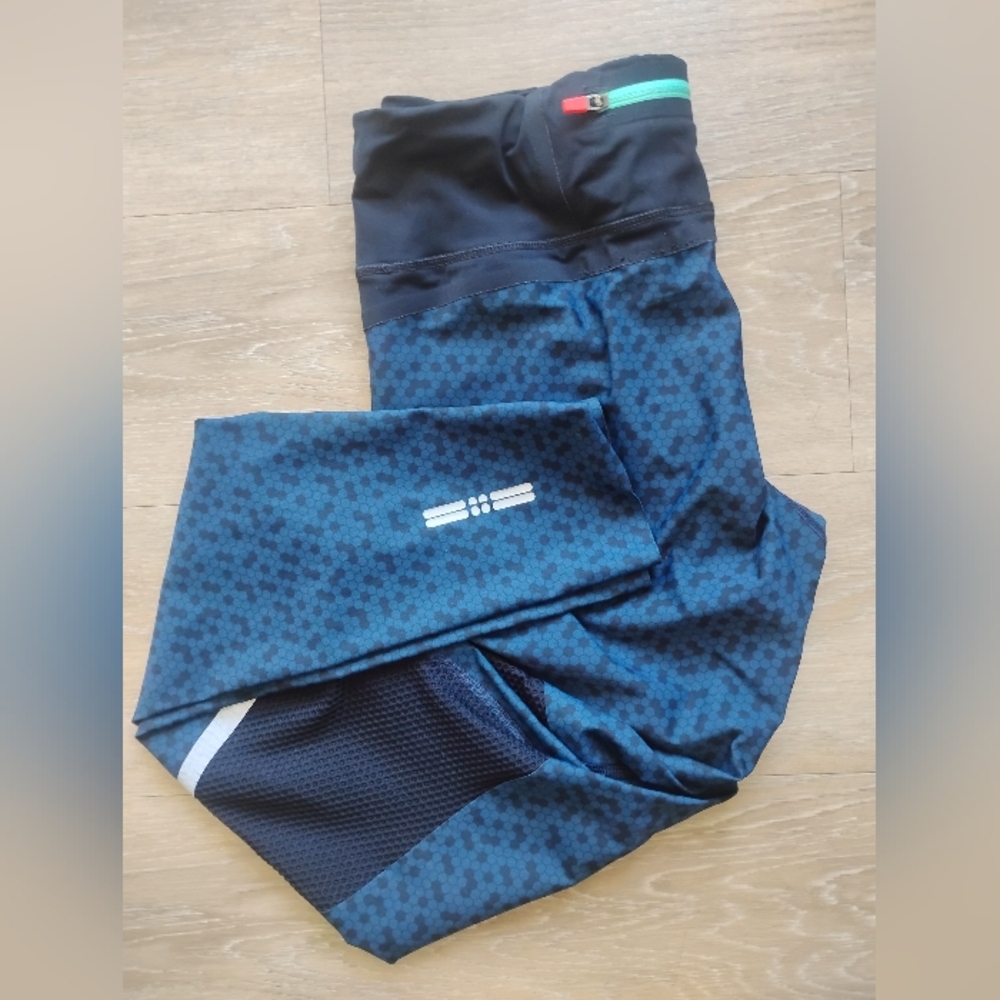 Sweaty Betty Blue Hex-Pattern Athletic Leggings